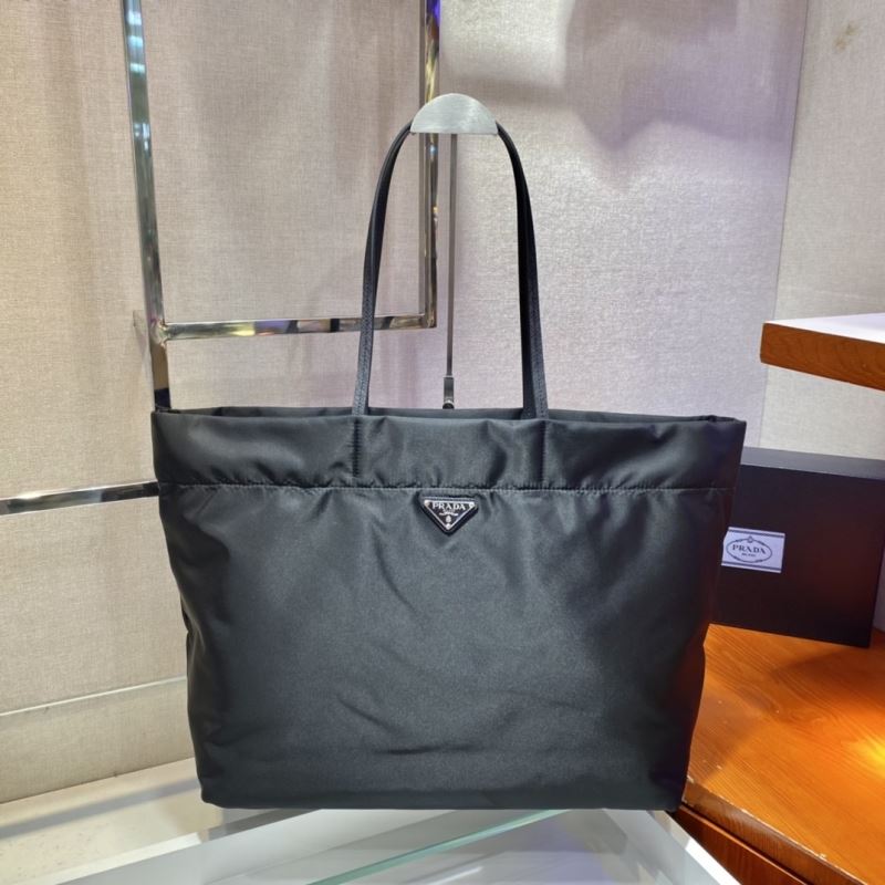 Pra*a tote bags
